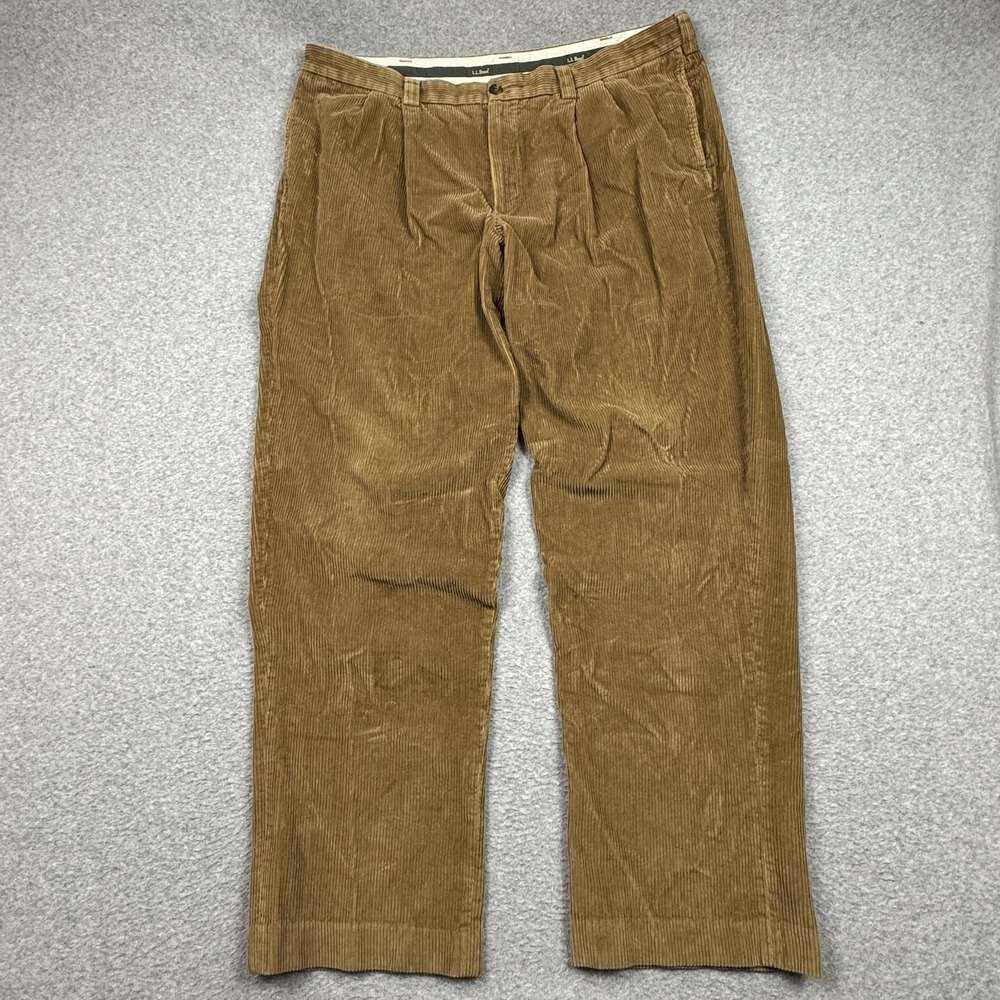 LL Bean Pleated Corduroy Pants Mens 42x34 Classic Fit 100% Cotton Soft Brown EUC